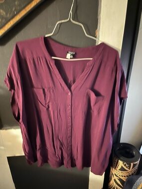 Burgundy Purple more so maroon Dolman Challis Blouse (Torrid tub) 
live:#17